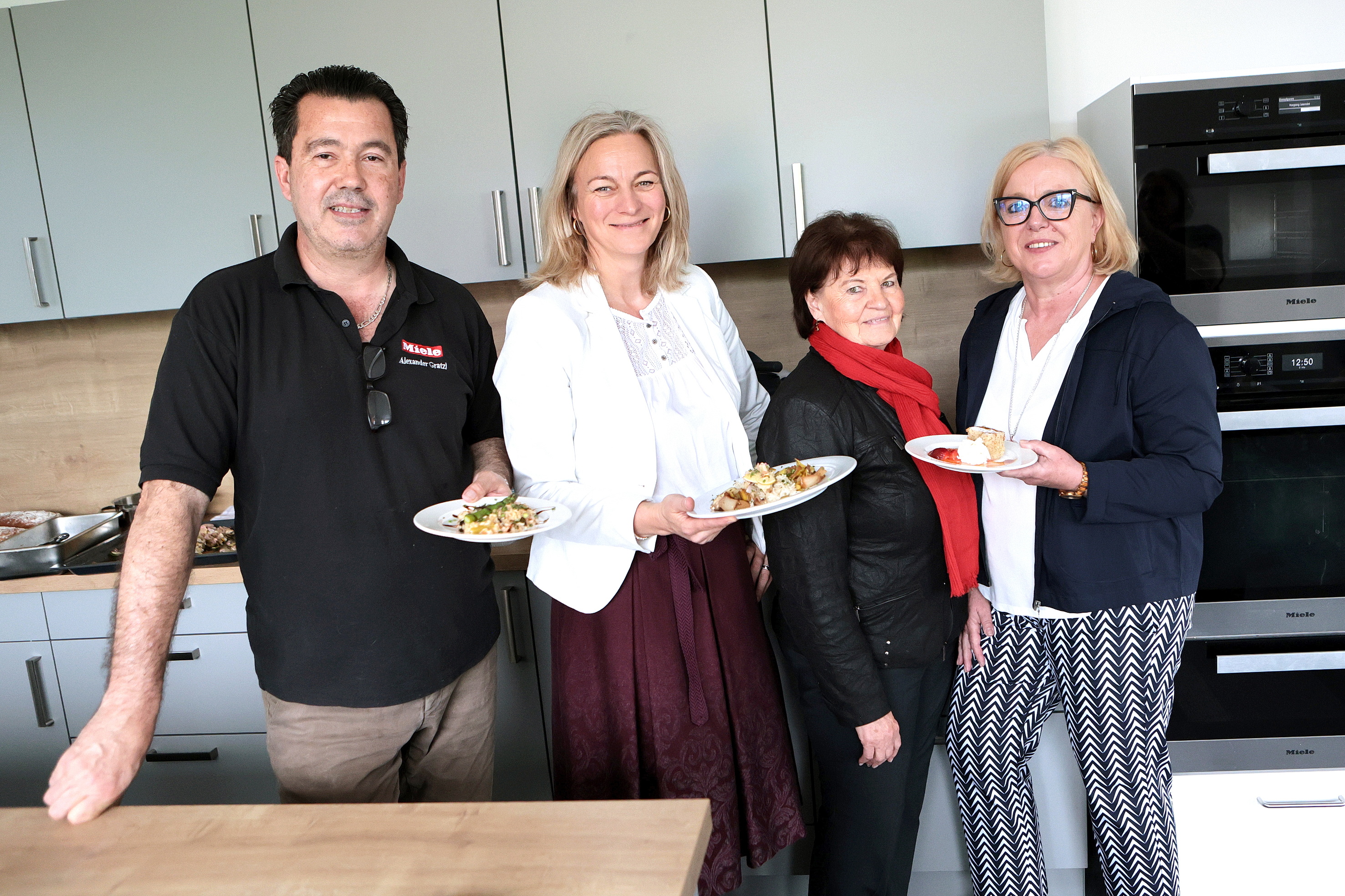 Hausmesse bei SLC iCable