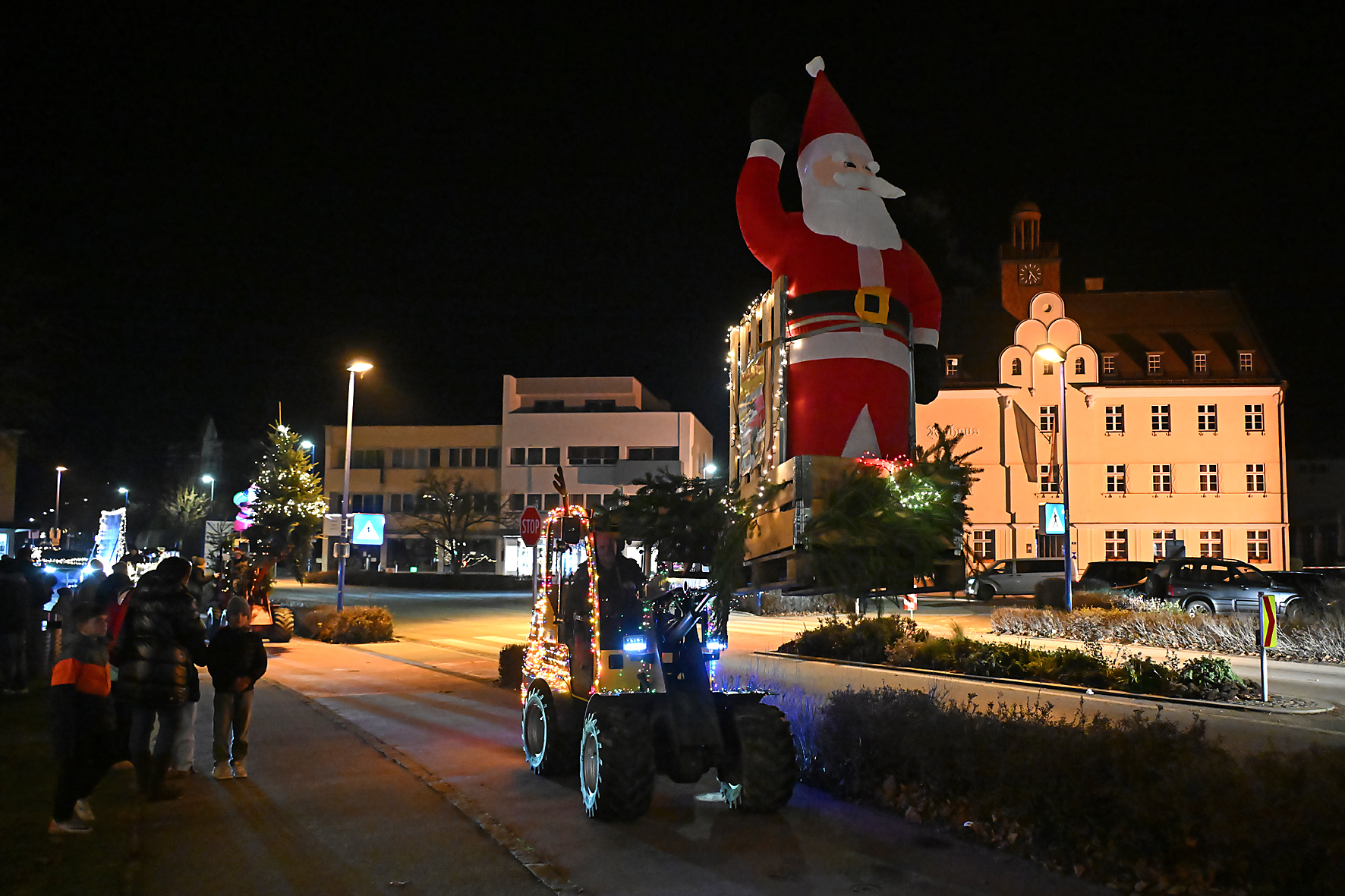 1. Bad Schallerbacher Hoftrac Lichtfahrt